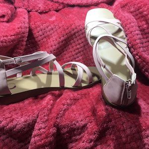 New! Lanza Sandal Journee Collection, Size 12